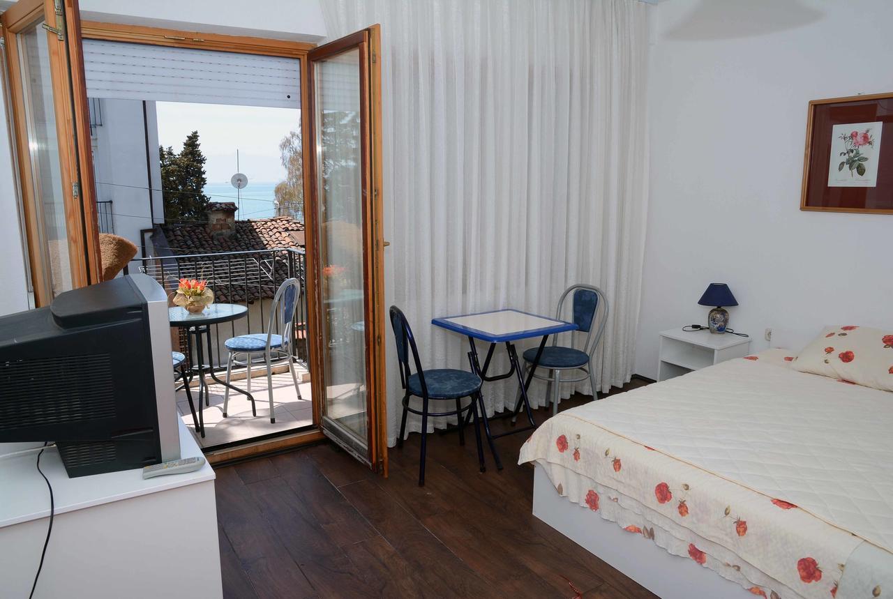 Vila Delfin Ohrid Kültér fotó