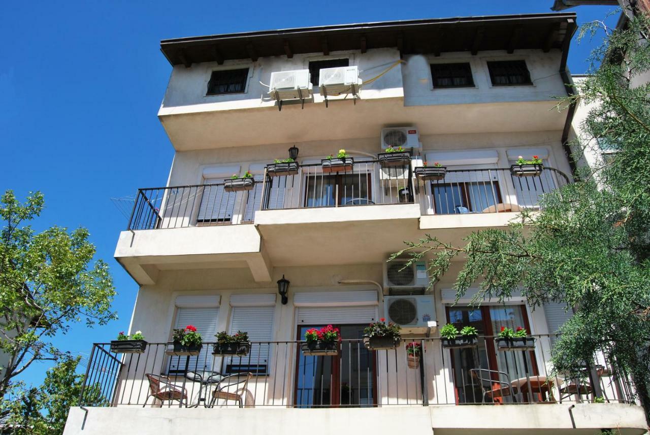 Vila Delfin Ohrid Kültér fotó